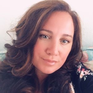 Meet your Posher, Melanie